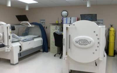 Doctors using hyperbaric oxygen therapy to treat diabetes, cancer patients